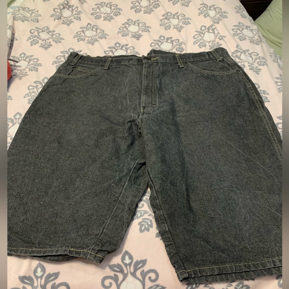 Genuine Dickies Black Denim PreOwned Shorts. Size 42